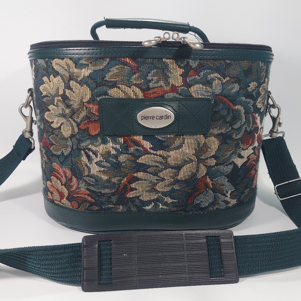 Pierre Cardin Vintage Floral Tapestry Travel Make up Toiletries Hard Case